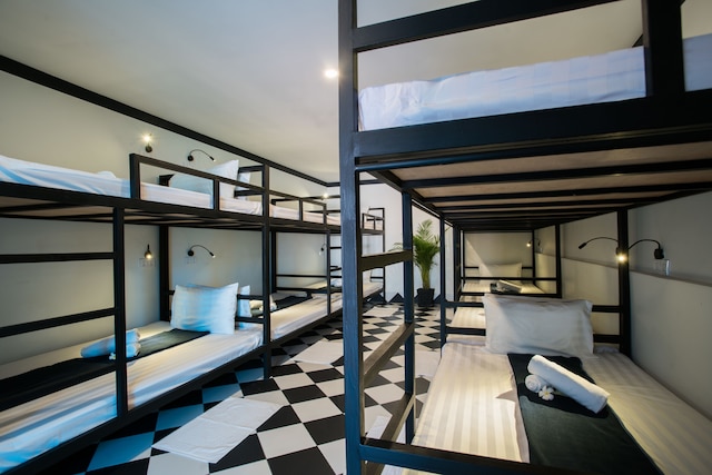 ノニ ツリー ホステル