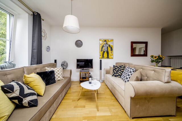 アパルタメント ノビ シフィアト バイ ユア フリーダム