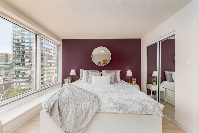 コーナー スイート - ヨンジ & ブロア