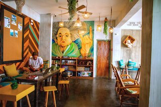 ハピネス ホステル エル ニド