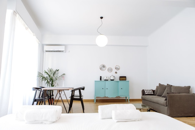 ウィー ソー アテネ