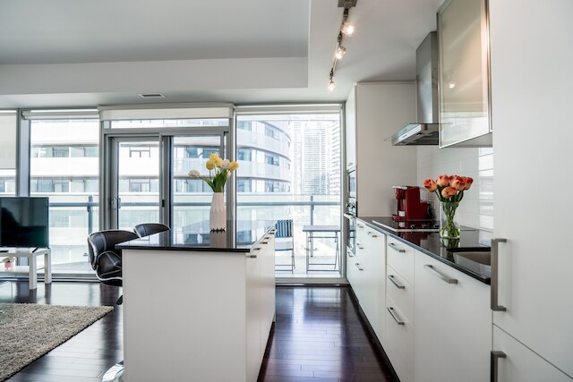 アーイラ スイーツ アット 65 ブレムナー ブールバード