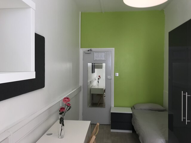 ニュー・マンション・ハウス - ホステル