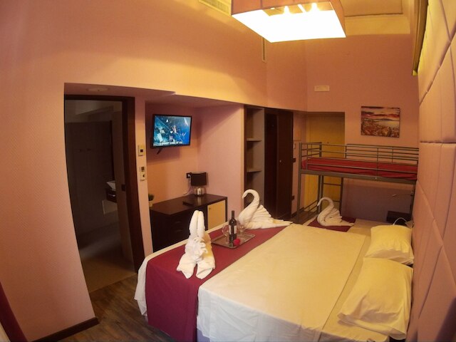 ドルチェ ヴィータ ルームズ & ブレックファスト