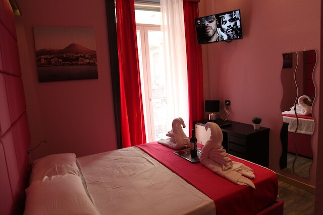 ドルチェ ヴィータ ルームズ & ブレックファスト