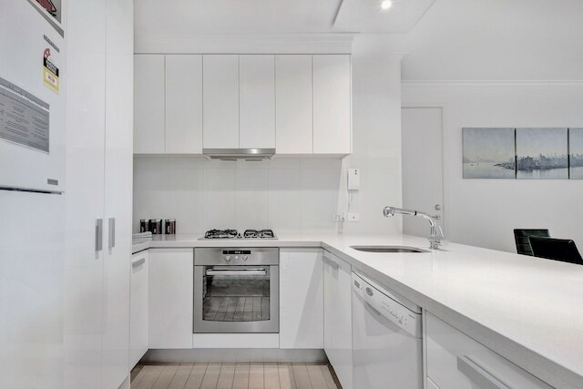 MJ ショートステイ ホワイトマン ストリート アパートメンツ