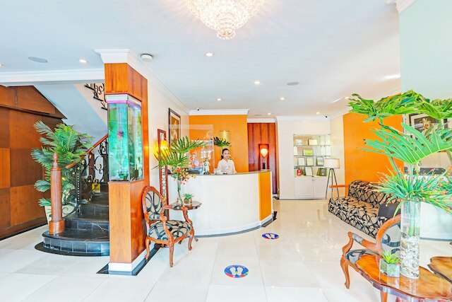 タウンハウス OAK マカティ マニラ ニア PNR パサイ エバンジェリスタ フォーマリー VIP スイーツ