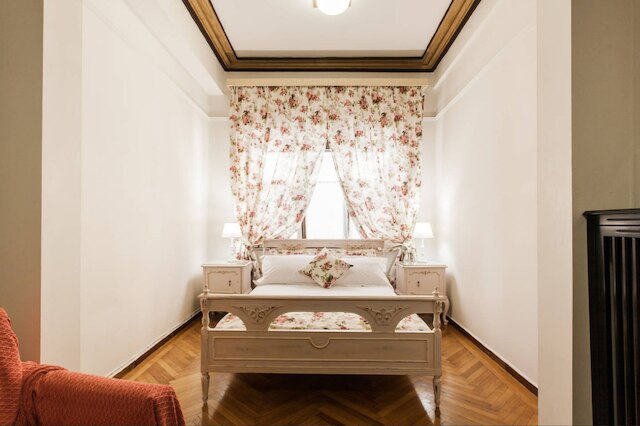 ネフィリアズ アート ハウス アンダー ザ アクロポリス