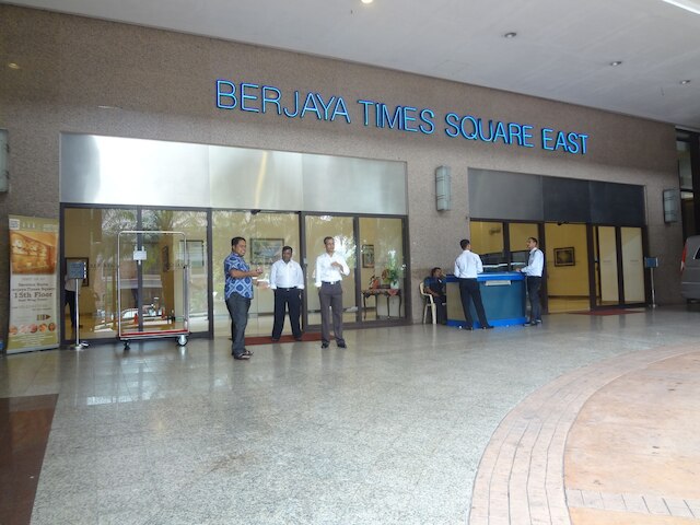 グッド サービス スイート アット タイムズ スクエア