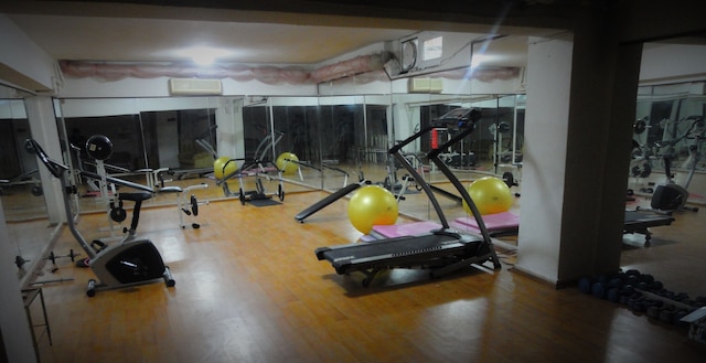 アスキン アート ホテル