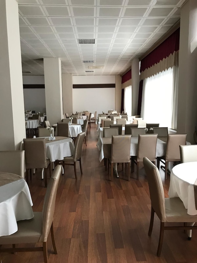 アスキン アート ホテル