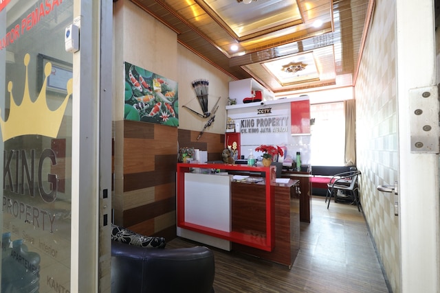 ザ スイーツ メトロ アパートメント - キング プロパティ