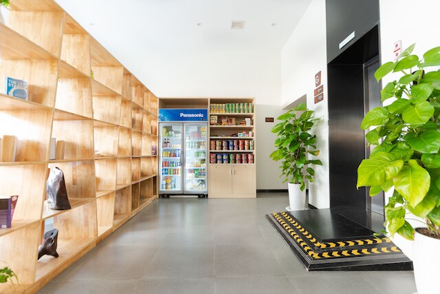 7 デイズ プレミアム ホテル