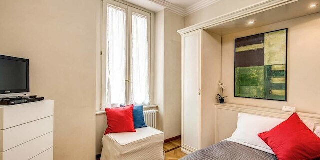 ローマ バロッカ スパニッシュ ステップス