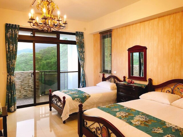 フ ムーン レイク