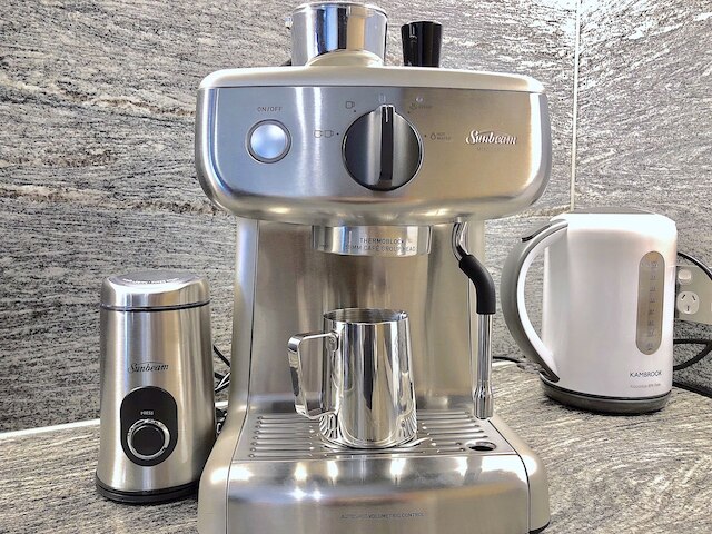 プライド フォークナー アパートメンツ