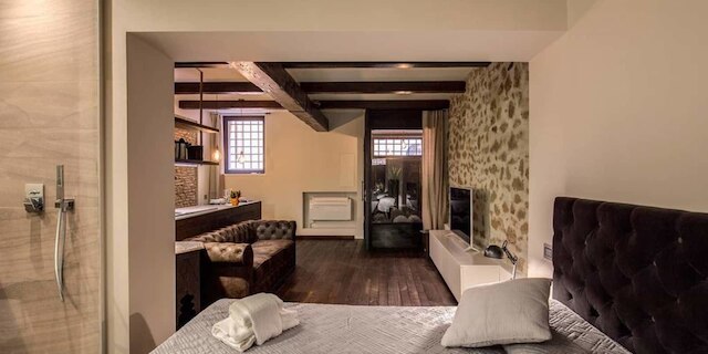 トリニータ デイ モンティ スペリオール スイート