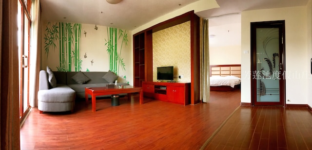 ファンリェン レイク ホリデイ リゾート