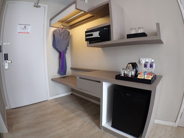 デ エレメンツ ビジネス ホテル ダマンサラ