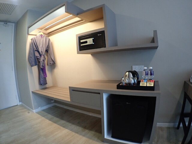 デ エレメンツ ビジネス ホテル ダマンサラ