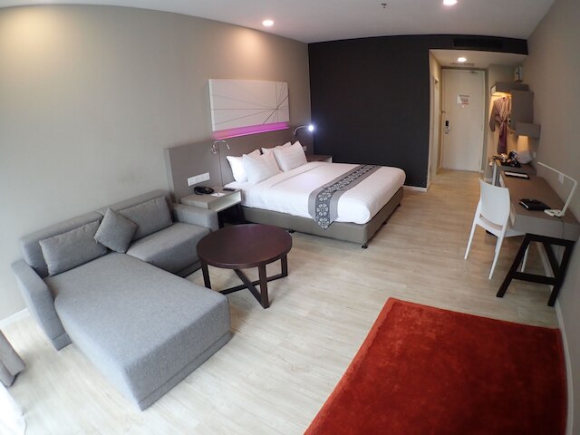 デ エレメンツ ビジネス ホテル ダマンサラ