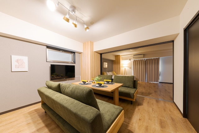 TAKUTO STAY 堺筋本町