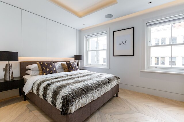 グージ ストリート III