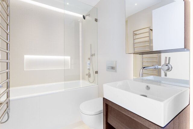 グージ ストリート IV