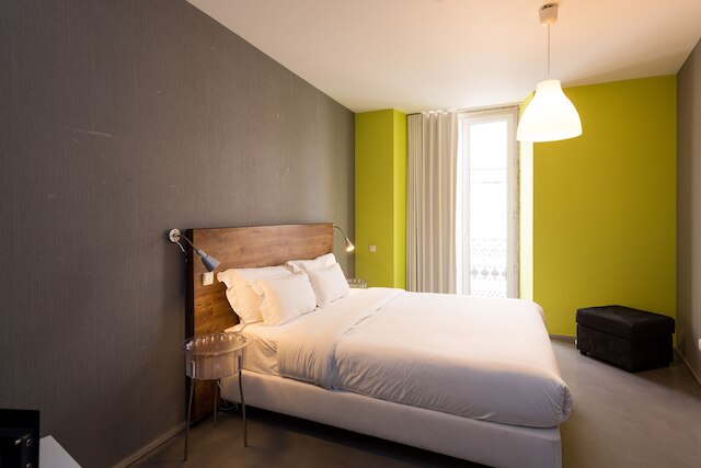 アルファマ - リスボン ラウンジ スイーツ