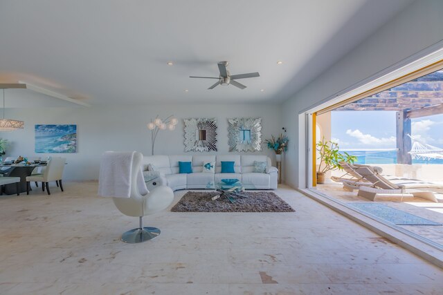 イスラ 33 - 4 ベッドルーム PH#1304