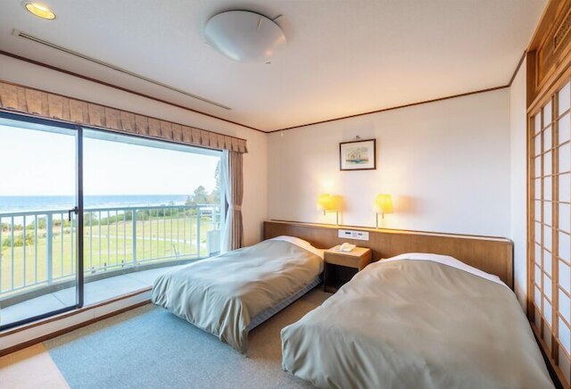 コーラル パームス