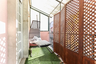 プリンシペ レアル バルコニー バイ ホーミング