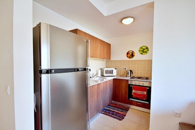 絶好の立地にあるアパート、ベッドルーム 2 室、パーキングあり