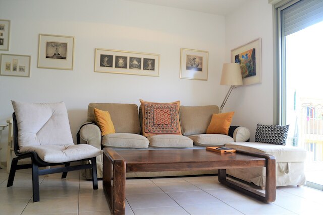 絶好の立地にあるアパート、ベッドルーム 2 室、パーキングあり