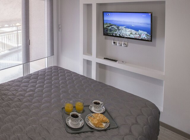 アクロポリス ジェム、GHH