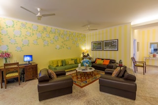 コロネルズ リトリート 2