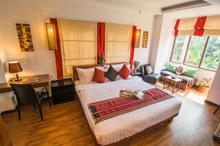 ウッドサイド イン & サービスド アパートメンツ