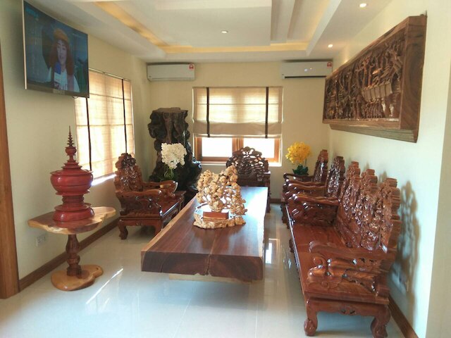 バガン バーテックス ホテル