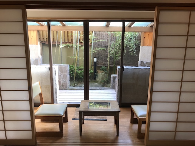 割烹旅館 鯉登苑