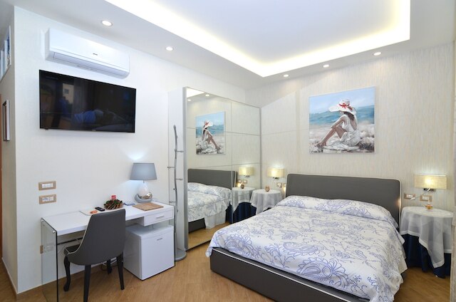 カゼルタ デラックス