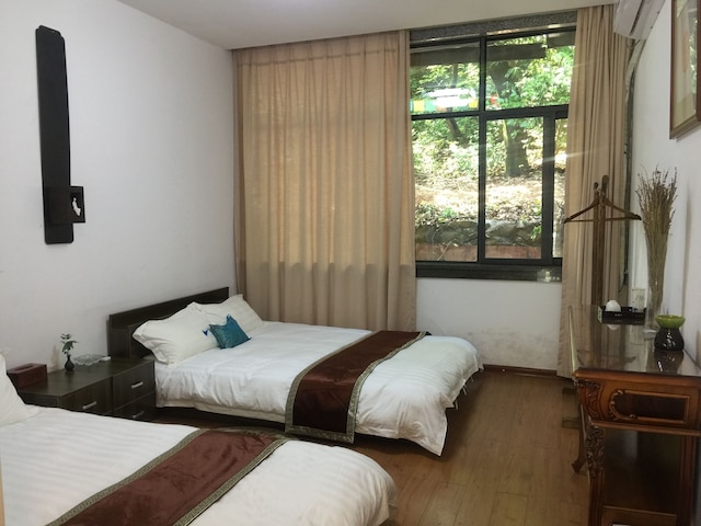 パーデクション ホテル