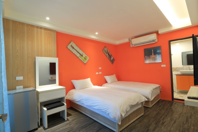 アミル トレイン ステーション アンド エレベーター B&B