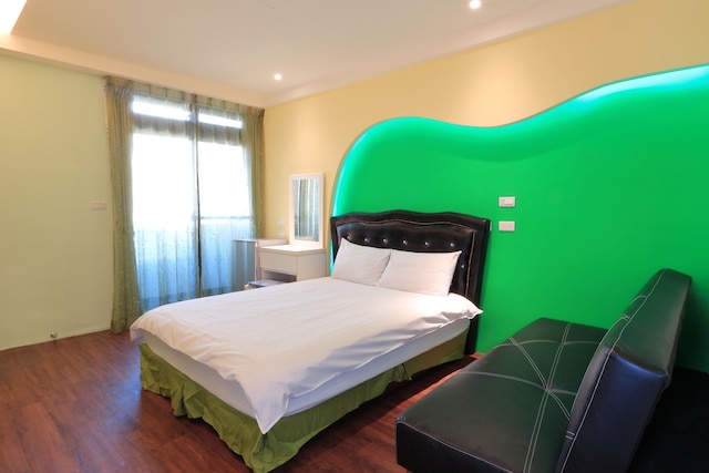 アミル トレイン ステーション アンド エレベーター B&B