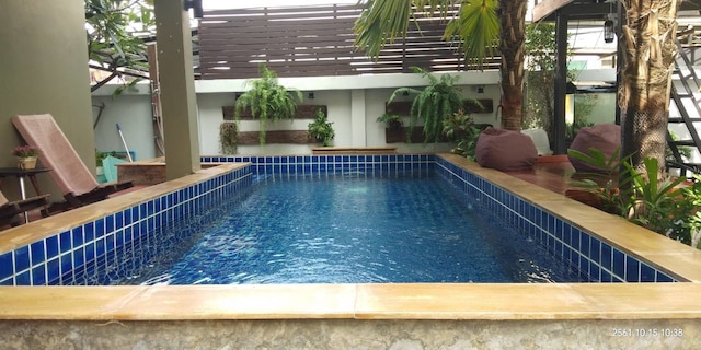 ザ スワンナプーム アパートメント