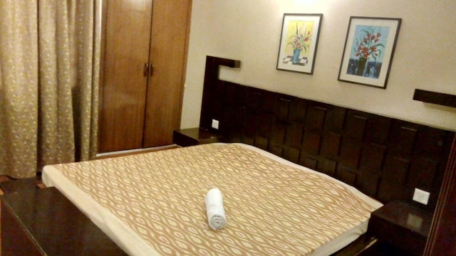 ウッドペッカー BNB ハウツ カース