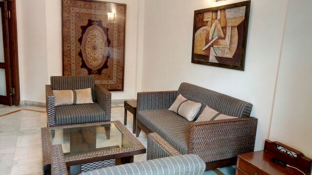 ウッドペッカー BNB ハウツ カース