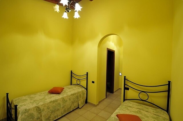 B & B カザーレ フレツィーニ