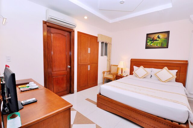 タン ホアン ロング ホテル