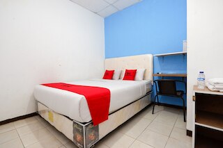 レッドドアーズ ニア コタ ラマ スマラン