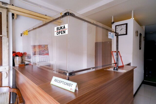 レッドドアーズ ニア ブラガ ストリート